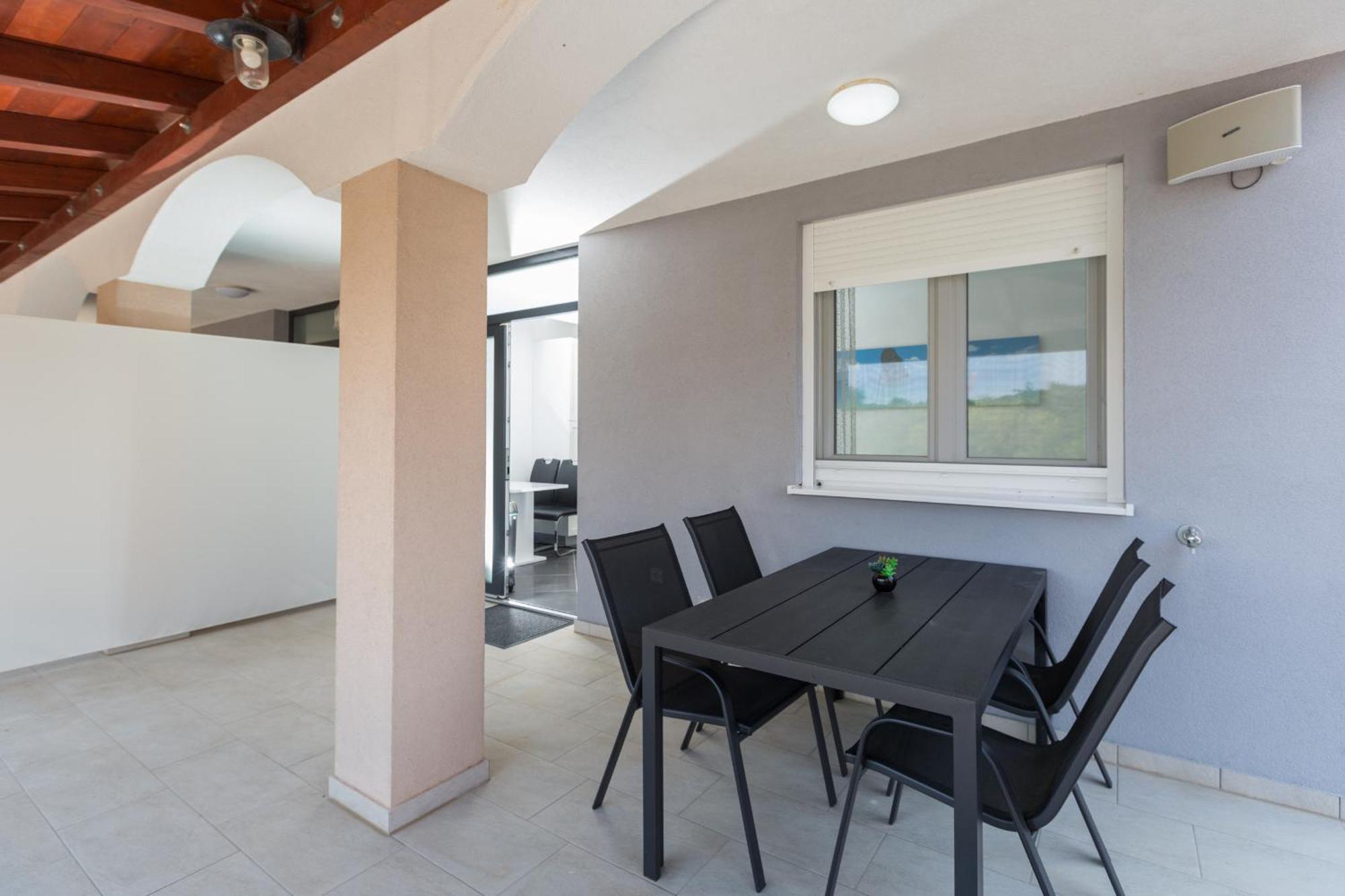 Apartments Adriana Pula Cameră foto